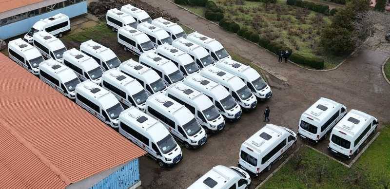 Galați pune pe drum 29 de microbuze electrice pentru transportul elevilor