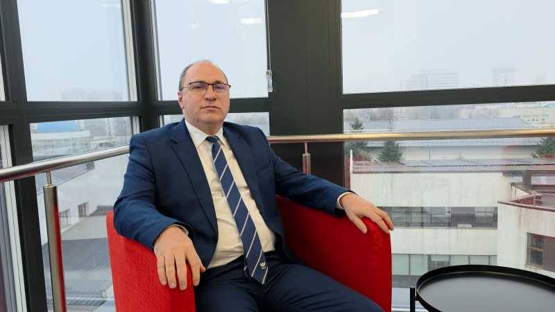 Universitatea din Suceava lansează un master de inteligență artificială și robotică socială