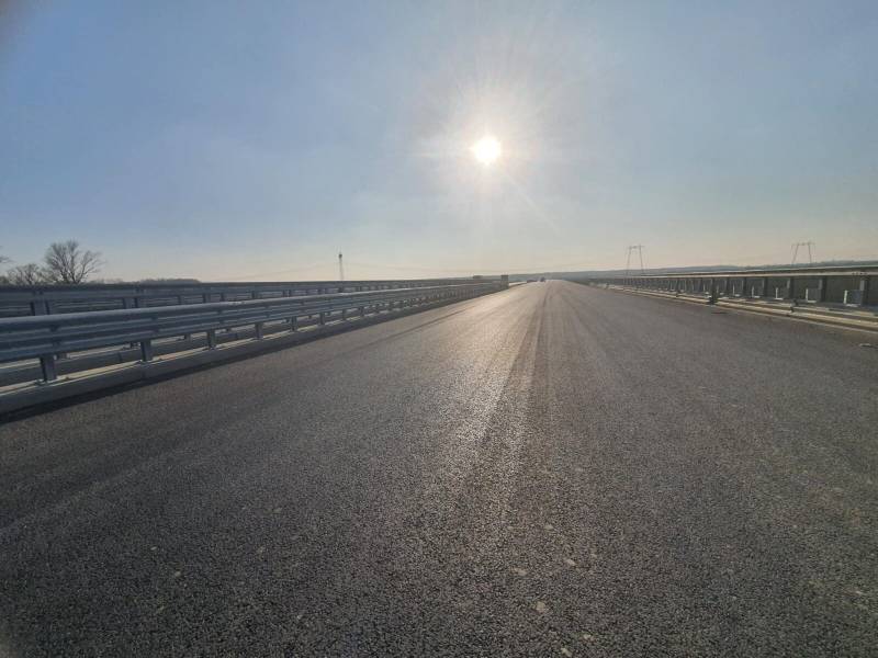Premieră pe Centura Bucureștiului: stații de încărcare pentru camioane electrice și dușuri pe tronsonul de nord