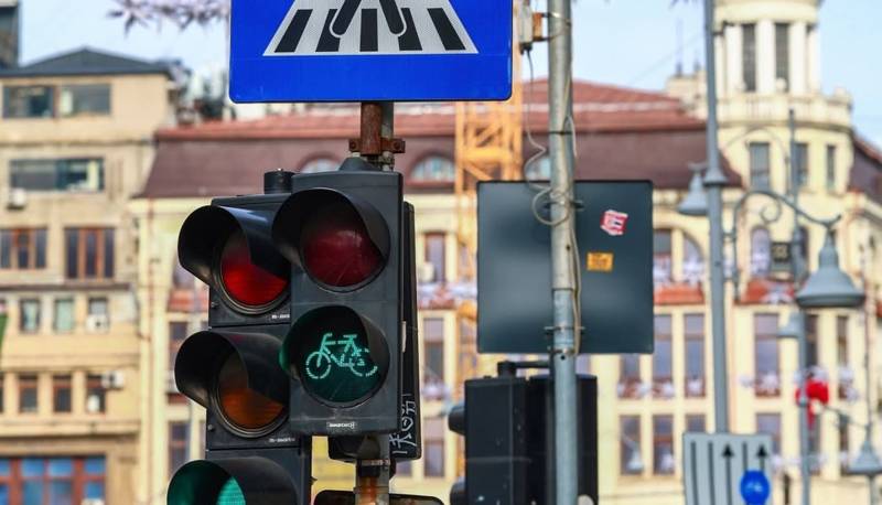 52 de milioane de euro pentru semaforizare inteligenta in 580 de intersectii din Bucuresti
