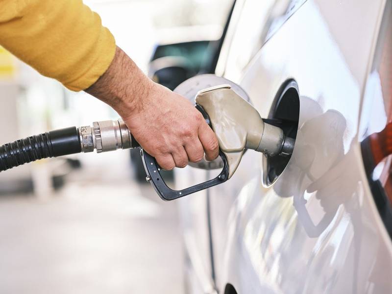 UE pregateste norme pentru e-carburantii ceruti de Germania la autoturisme