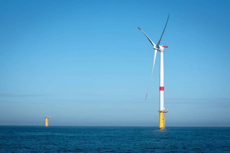 Guvernul aprobă legea energiei eoliene offshore: un potențial de 76 GW în Marea Neagră