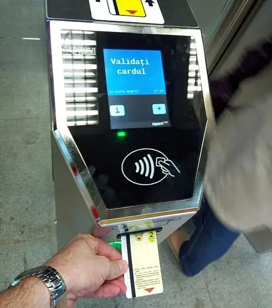 Cardurile contactless Metrorex pot fi reincarcate la automatele din statii