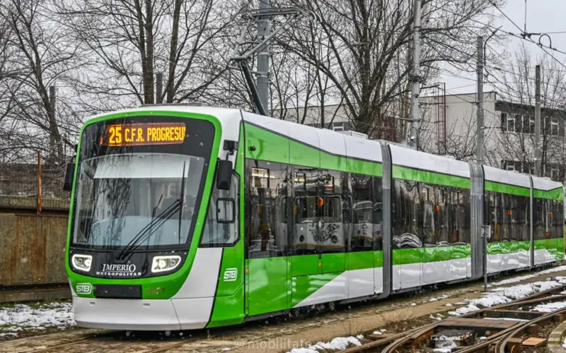 Linia 25 din București trece la tramvaie Imperio cu podea coborâtă