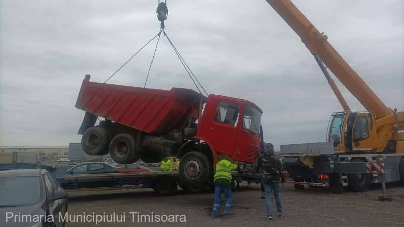 Timișoara confiscă primul camion folosit pentru abandonul ilegal de deșeuri