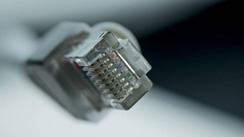 RETN deschide o nouă autostradă digitală între România și Republica Moldova