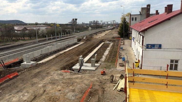 Calea ferată Cluj-Oradea: autorizație pentru lucrări pe ultimii 35 km întârziați