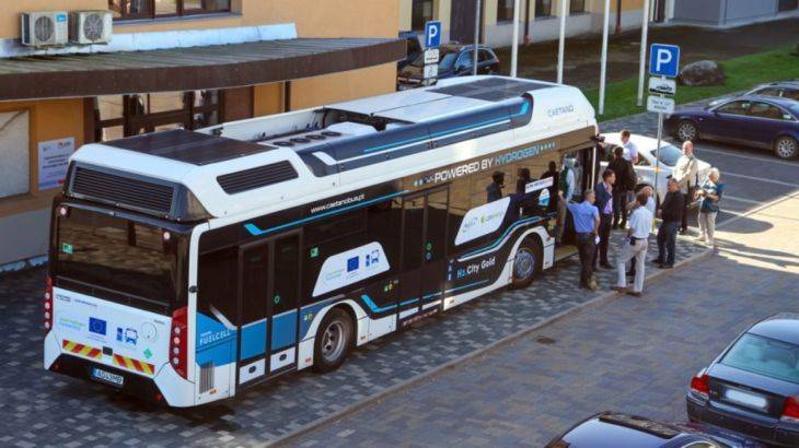 Autobuzele cu hidrogen din proiectele JIVE ajung la Cluj-Napoca si Galati