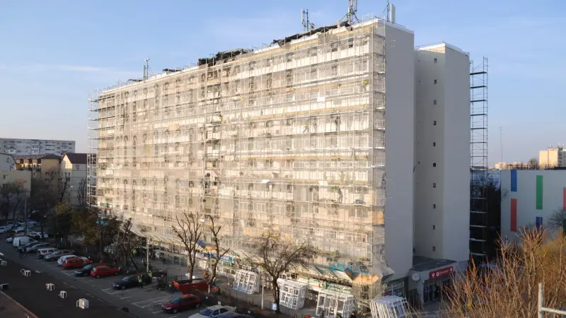 Sectorul 1 plateste integral anveloparea a peste 300 de blocuri, iar proprietarii contribuie cu 10% in zece ani