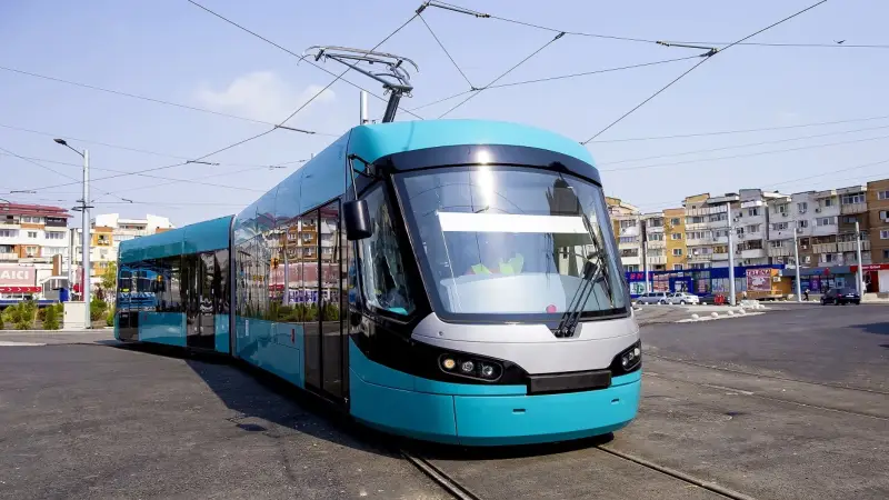 Iași dotează 140 de autobuze și 150 de tramvaie cu sisteme anti-coliziune
