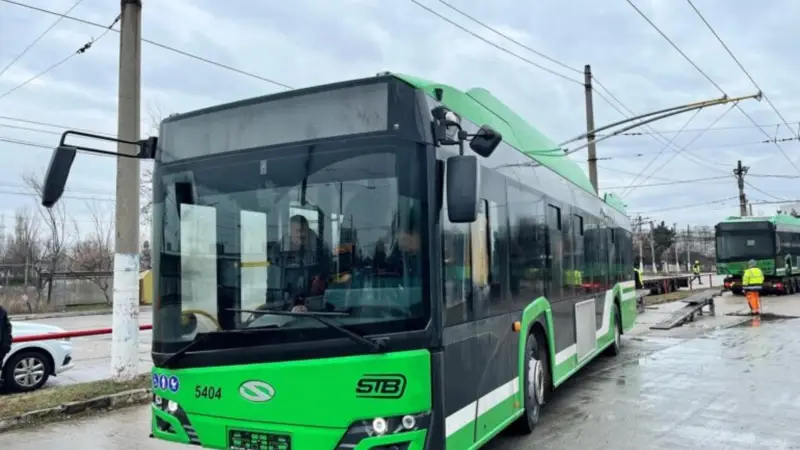 Bucureștiul cumpără 22 de troleibuze noi prin PNRR, contract de 14,5 milioane de euro
