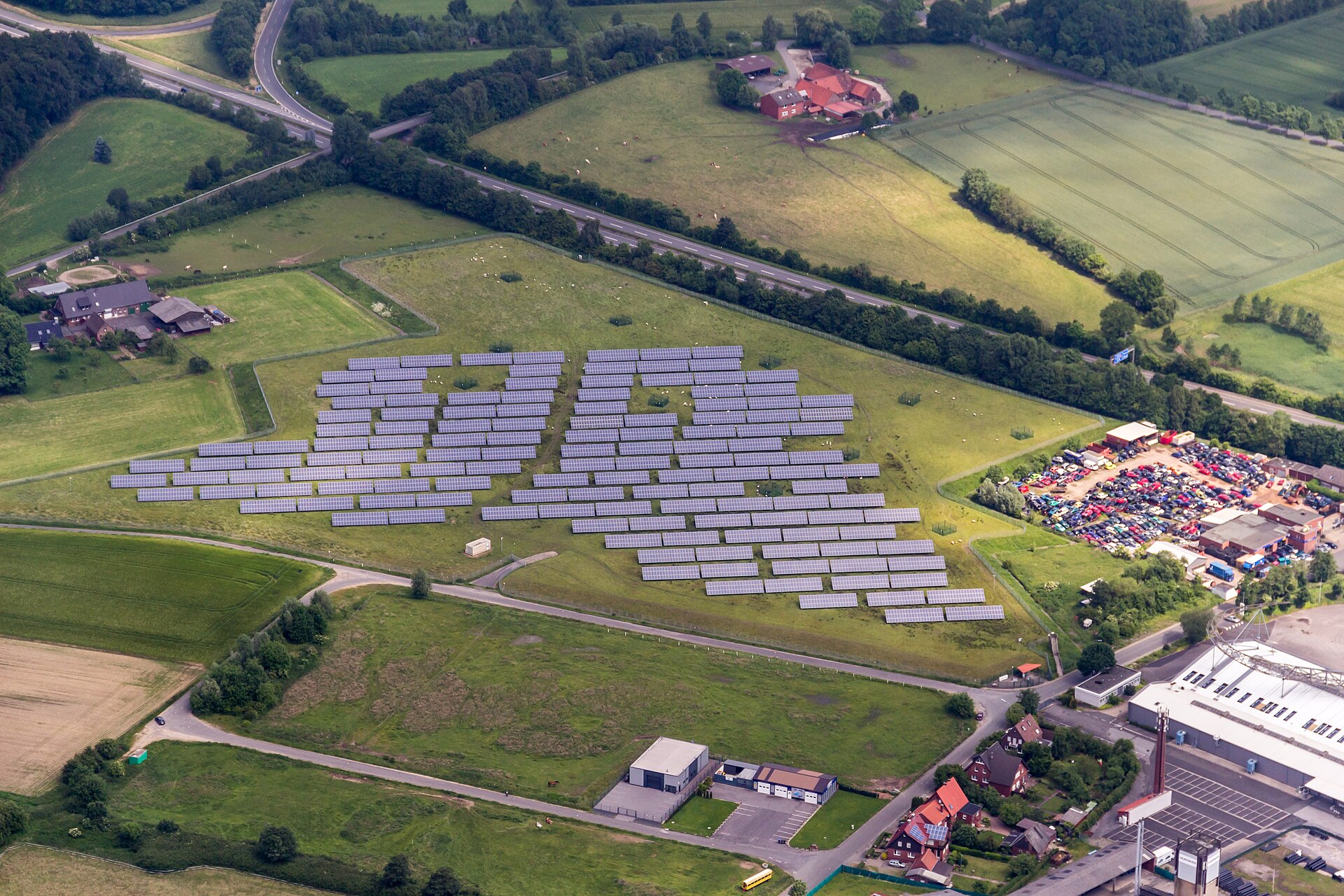 Au început lucrările la un parc fotovoltaic de 365 MWp cu stocare la Horia, în Arad