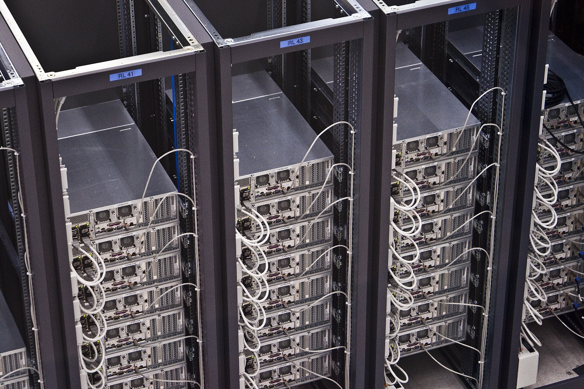 CJ Bihor cere 5 milioane de euro ca să conecteze 87 de primării la Cloud-ul Regional Nord-Vest