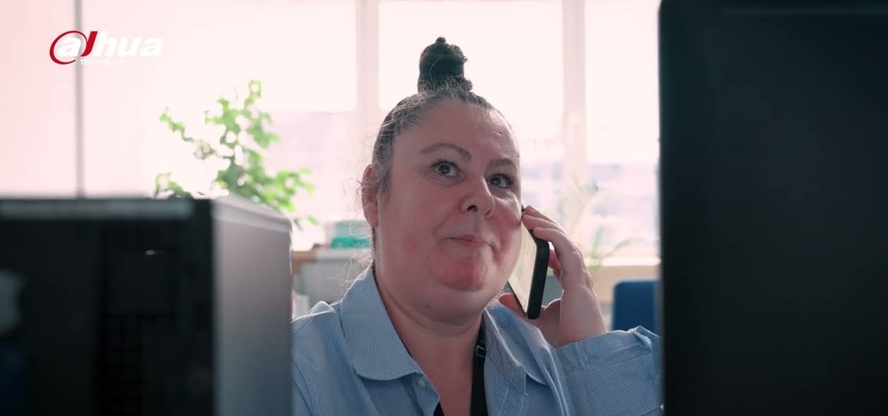 Operator în dispeceratul Securan Security, în momentul preluării semnalului de panică transmis de sistemul AirShield.