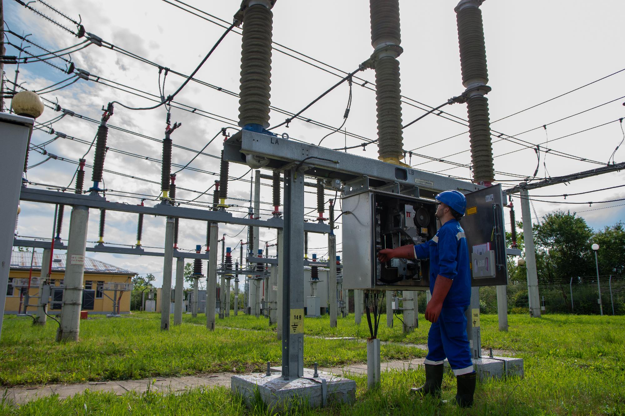 Electrica cere acționarilor aprobare pentru 355 de milioane de euro de la BEI și un proiect de stocare de 185 de milioane