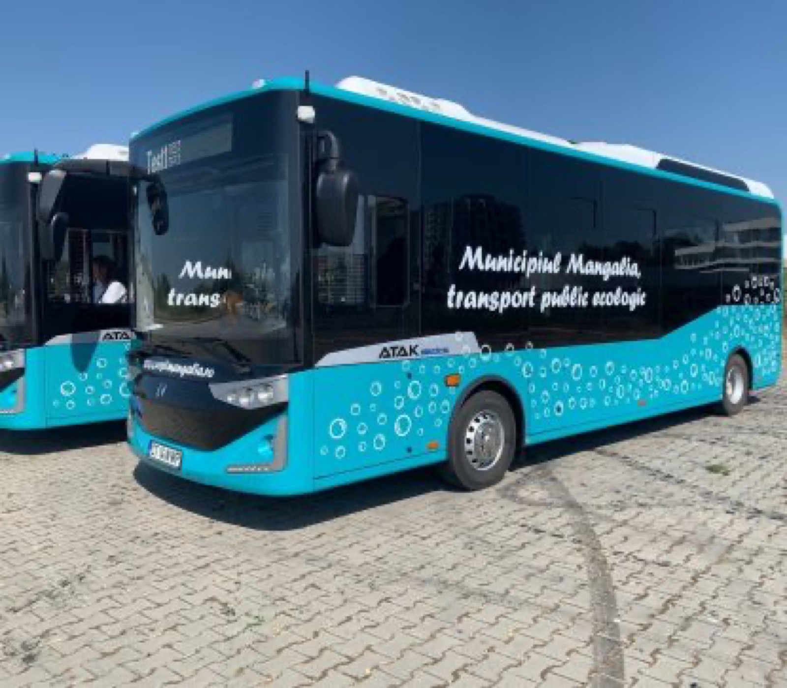 Mangalia introduce transport public gratuit cu autobuze electrice