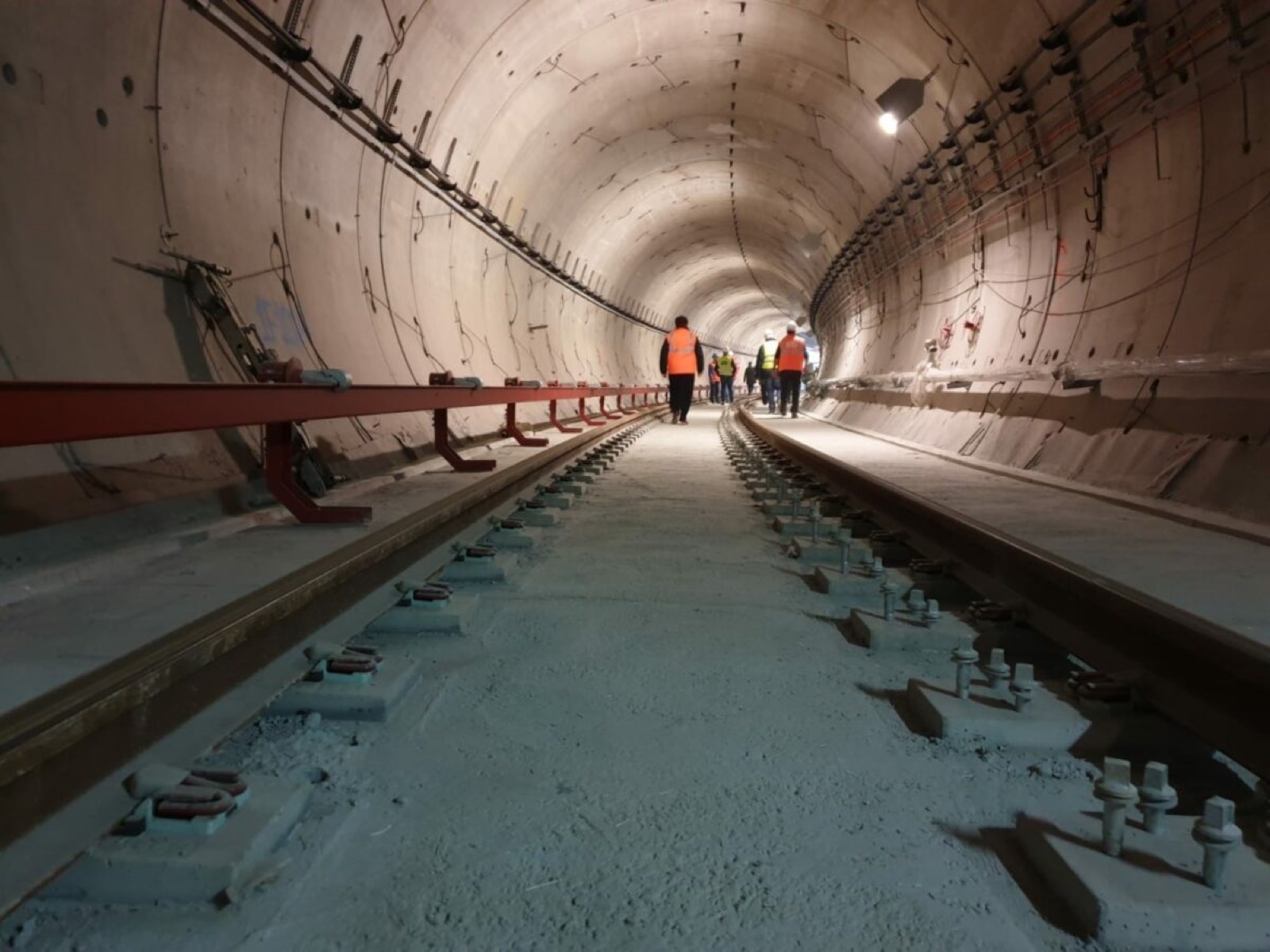 Metroul spre Otopeni prinde contur: contract de 1,3 miliarde de lei pentru secțiunea Băneasa - Aeroport a magistralei M6