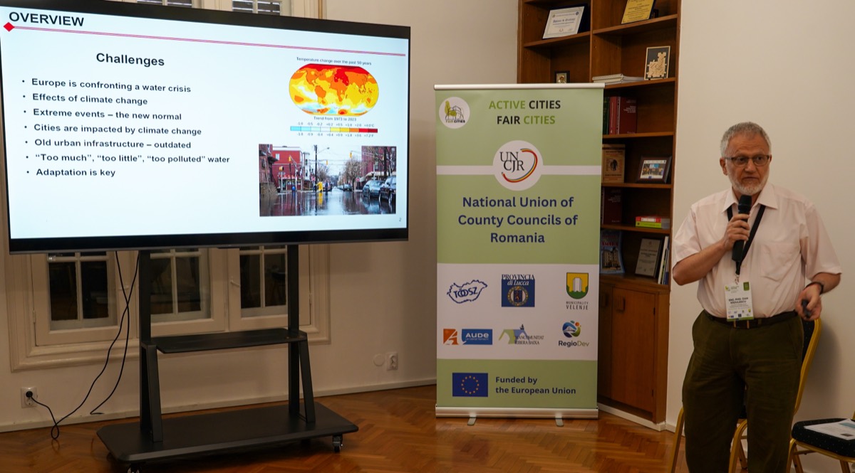 Una dintre prezentările instituționale despre provocările climatice ale orașelor.